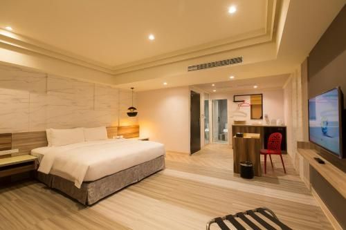 Hotel Photo 5