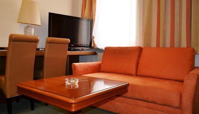 Hotel Photo 8