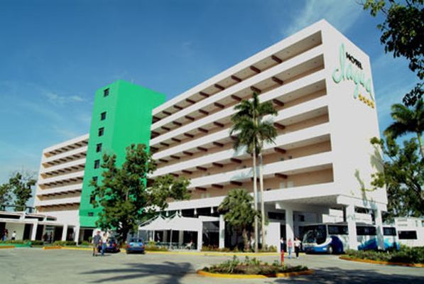 Hotel Photo 1