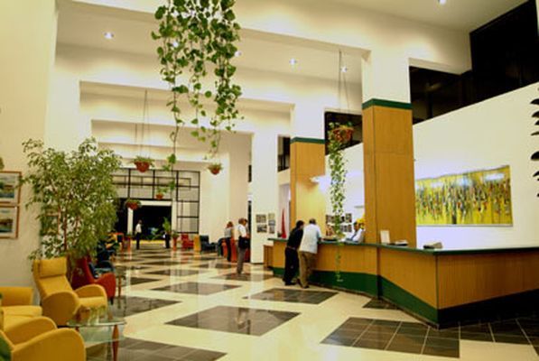 Hotel Photo 8