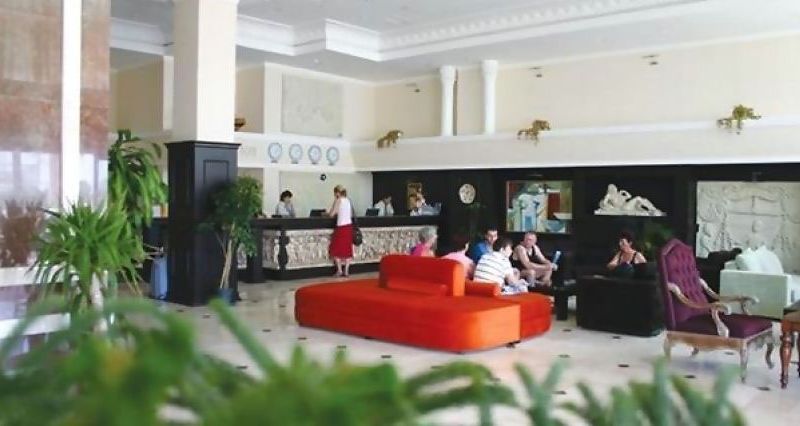 Hotel Photo 6