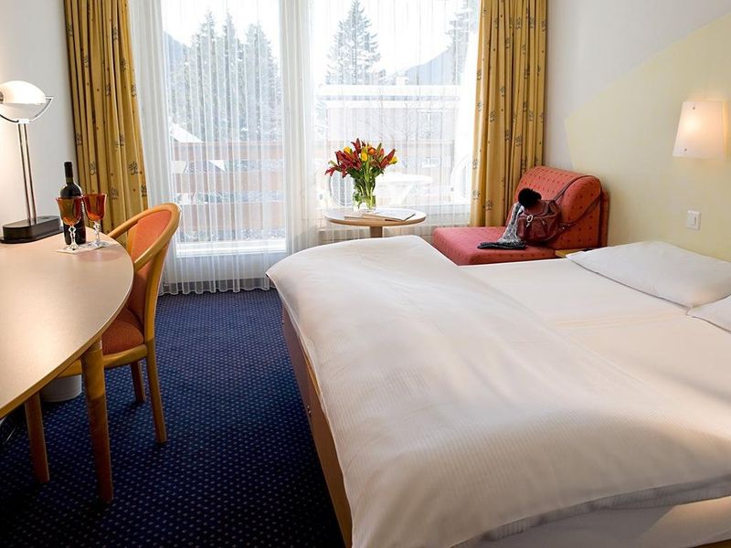 Hotel Photo 1