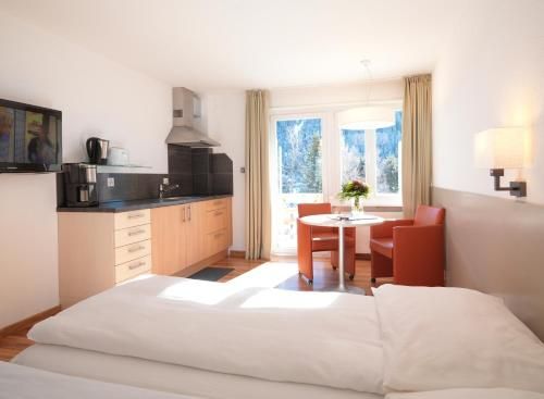 Hotel Photo 23