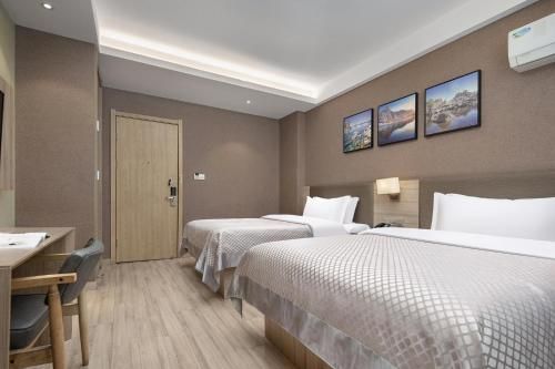 Hotel Photo 9