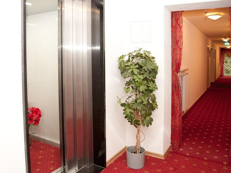 Hotel Photo 17