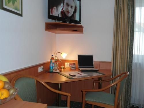 Hotel Photo 9