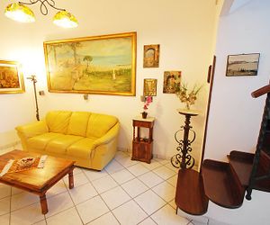 Jenny - INH 22840 SantAgata sui Due Golfi Italy