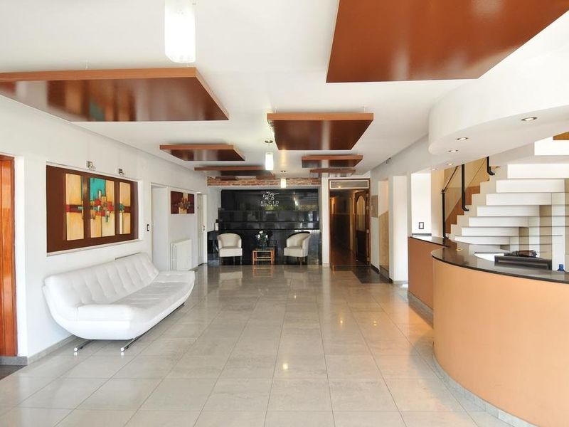 Hotel Photo 12