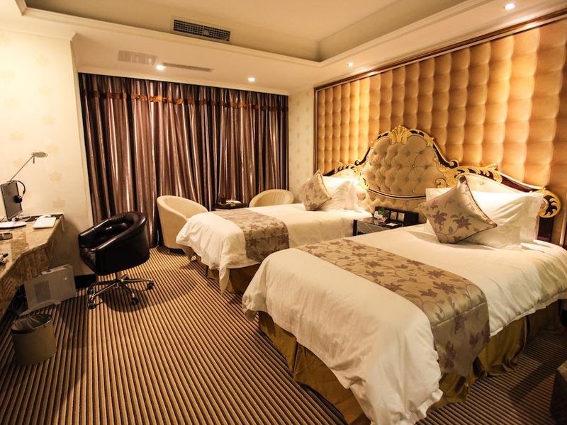 Hotel Photo 1