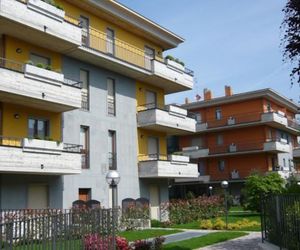 Casa Gialla Bergamo Italy