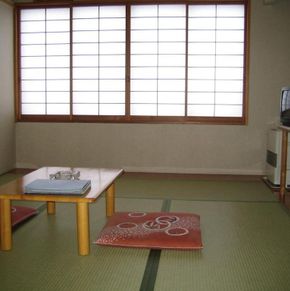 NearBy Hotel