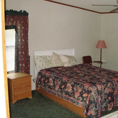 Photo of Comfort Green Motel