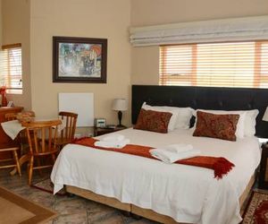 Oceanway Self-catering Accommodation Conubie Mouth South Africa