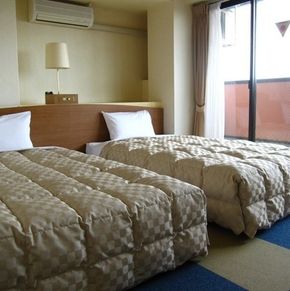NearBy Hotel
