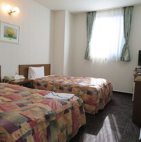 NearBy Hotel