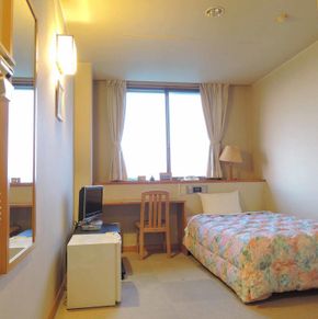 NearBy Hotel