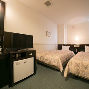 NearBy Hotel