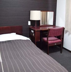 NearBy Hotel