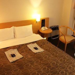 NearBy Hotel
