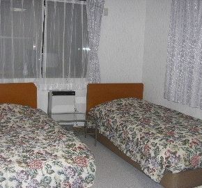 NearBy Hotel