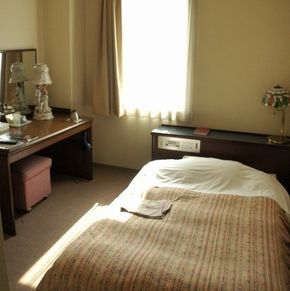 NearBy Hotel