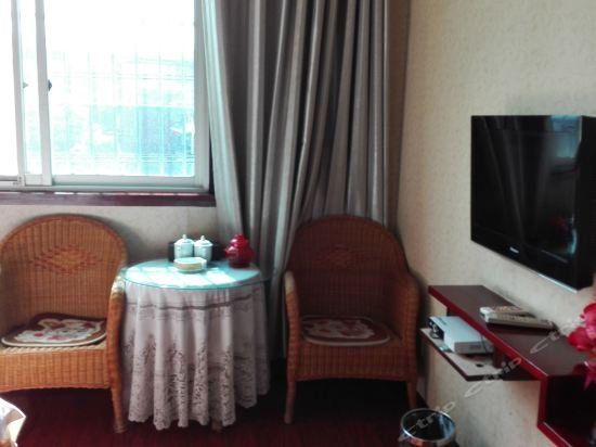 Hotel Photo 3