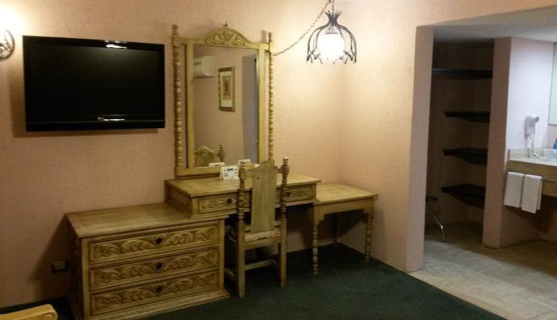 Hotel Photo 9