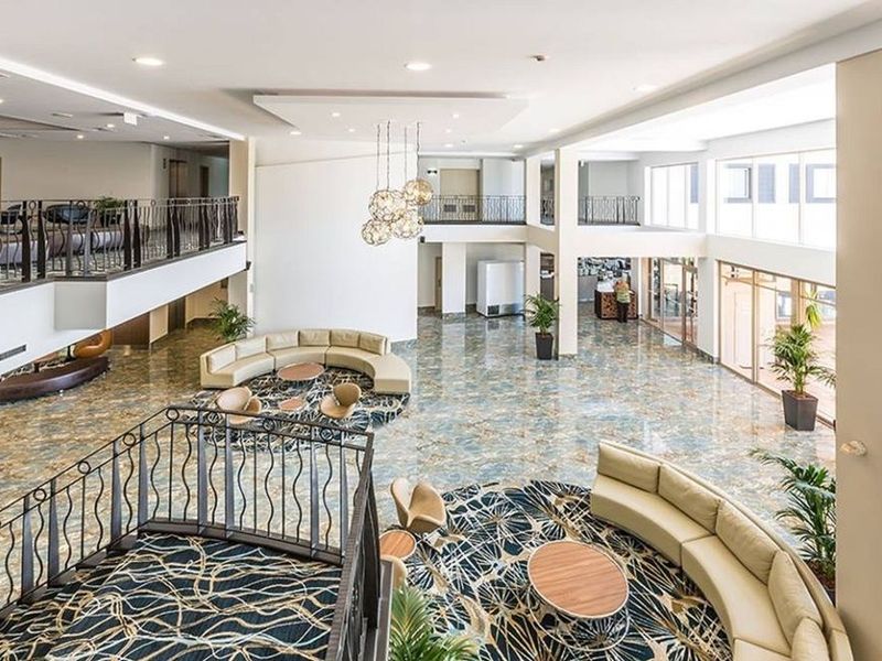 Hotel Photo 6