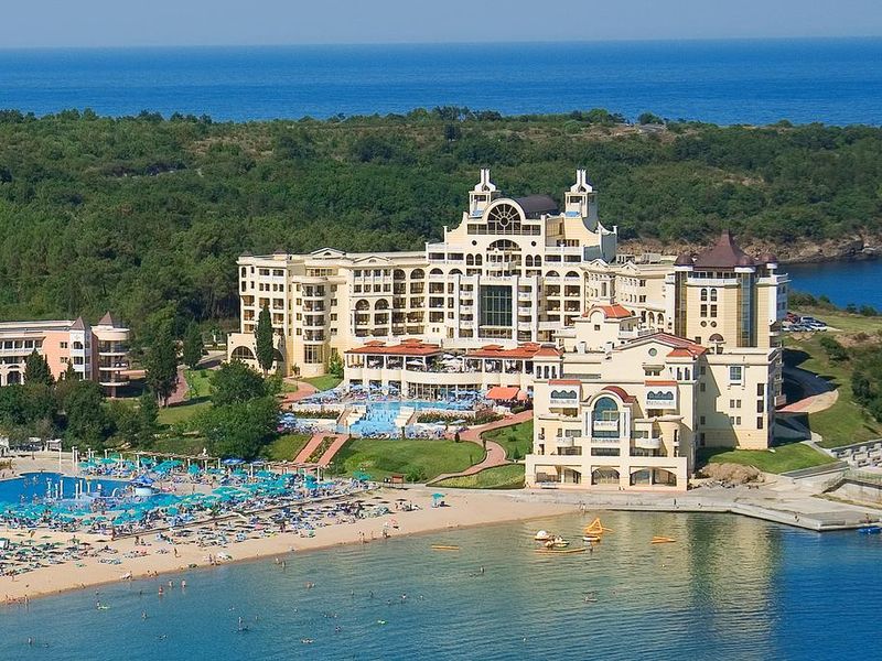 Hotel Photo 1