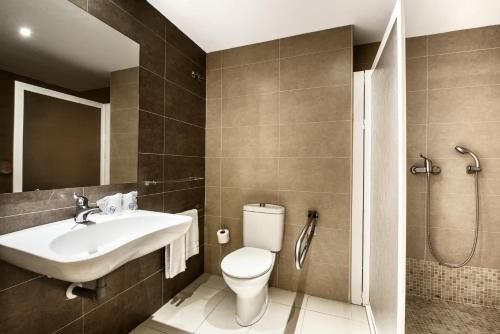 Hotel Photo 9