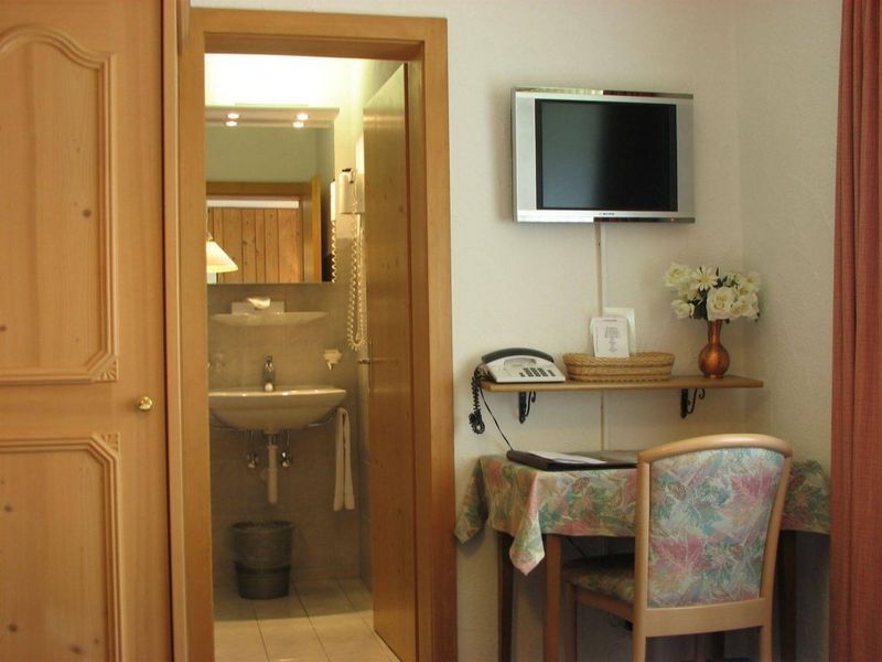 Hotel Photo 9