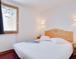Les Chalets de LAdonis Les Bruyeres France