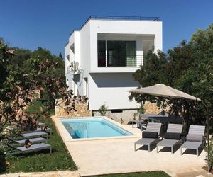 Villa Voukithro Kassiopi Greece