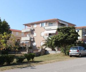 Apartments with a parking space Novigrad - 6936 Novigrad Croatia