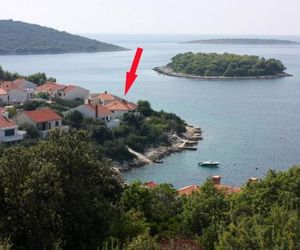 Apartments by the sea Maslinica (Solta) - 774 Grhhote Croatia