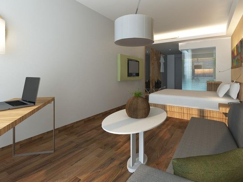 Hotel Photo 8