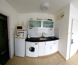 Hotel Apartment TLV-bat yam 81 Bat Yam Israel