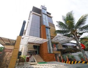 OYO Rooms Kaloor Lisie Junction Kochi India