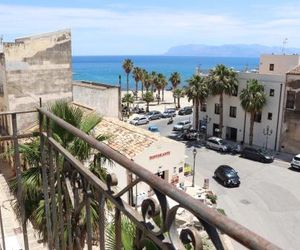 Nelle Antiche Mura Castellammare del Golfo Italy