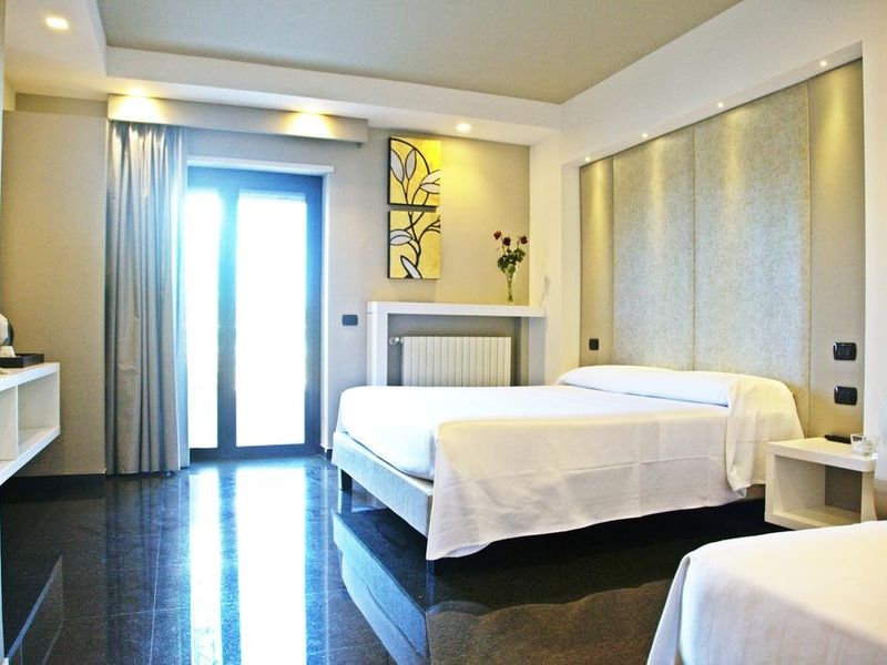 Hotel Photo 4