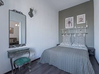 Город Рек у Эрмитажа (2 room)