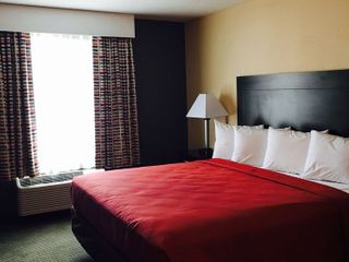 Hotel pic Days Inn & Suites by Wyndham Florence/Jackson Area