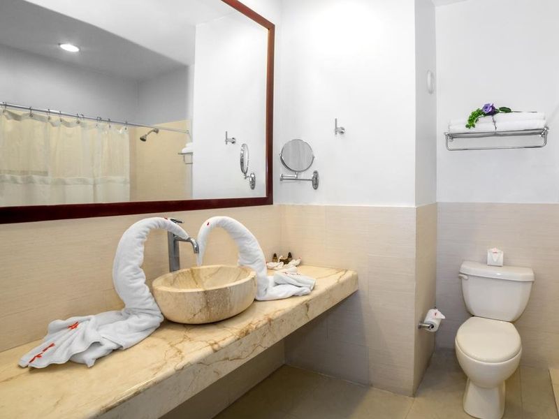 Hotel Photo 9