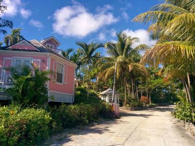 Orange Hill Beach Inn