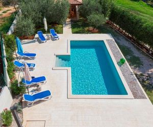 Apartment Alen Nedescina Croatia