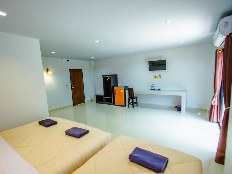 Hotel Photo 8