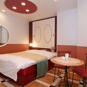 NearBy Hotel