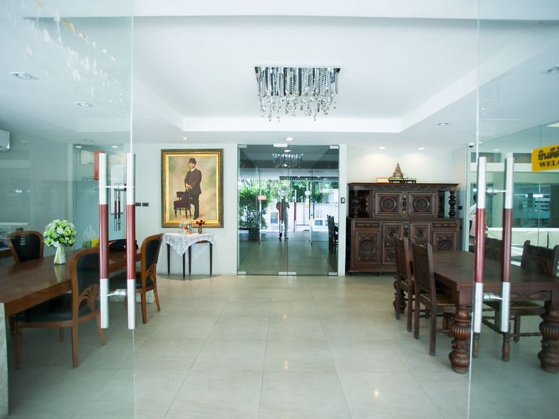 Hotel Photo 1
