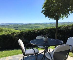 Holiday Home Cannubi in Barolo Muscatel Italy
