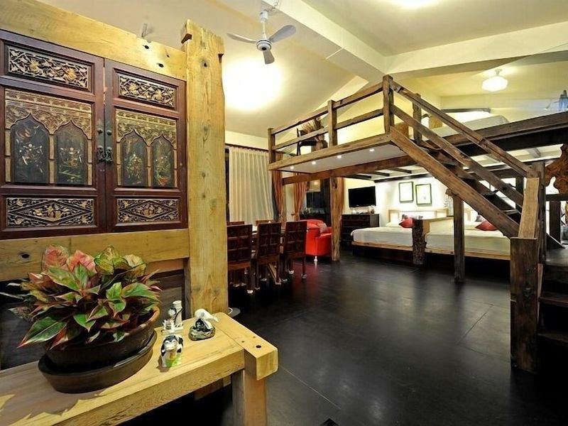 Hotel Photo 9